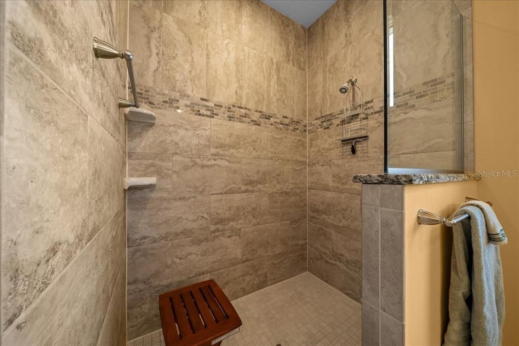 На продажу: $419,900 (3 спален, 2 ванн, 1795 Квадратных фут)