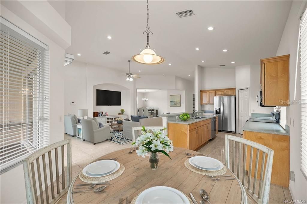 For Sale: $525,000 (4 beds, 2 baths, 2442 Square Feet)
