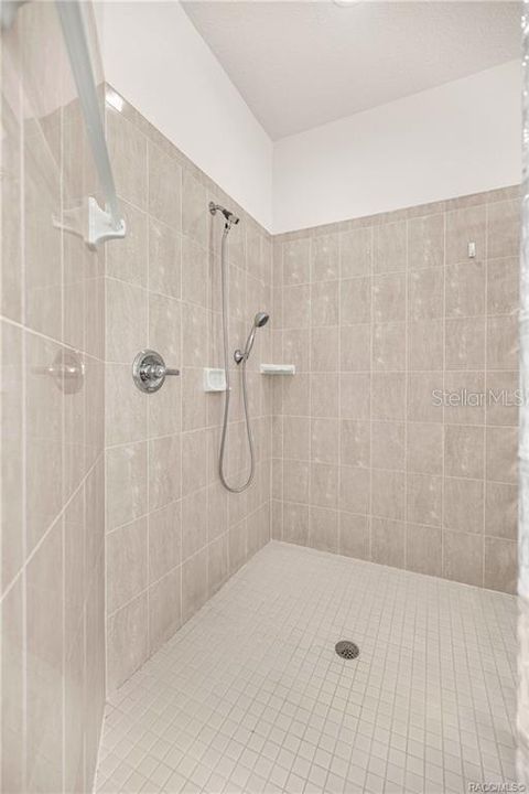 For Sale: $525,000 (4 beds, 2 baths, 2442 Square Feet)