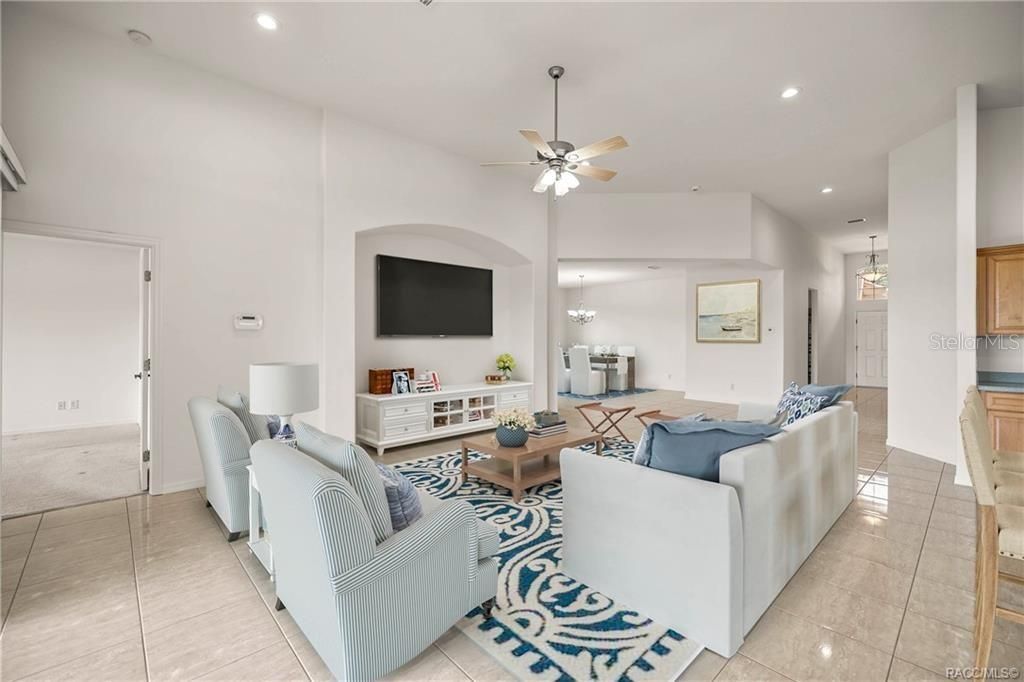 For Sale: $525,000 (4 beds, 2 baths, 2442 Square Feet)