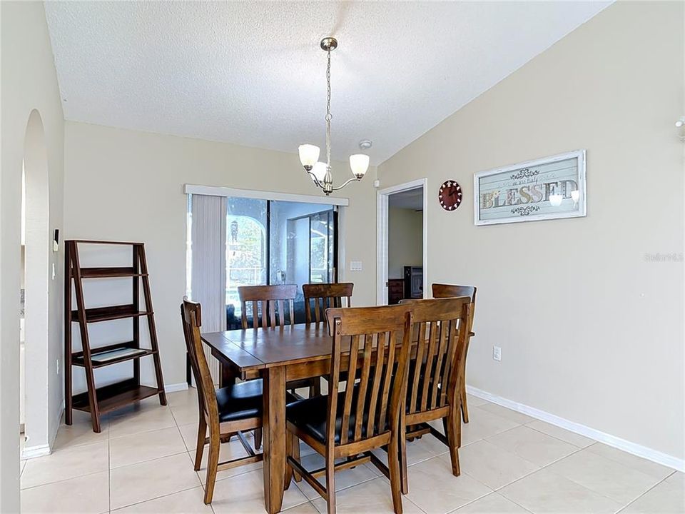 For Sale: $309,900 (3 beds, 2 baths, 1876 Square Feet)
