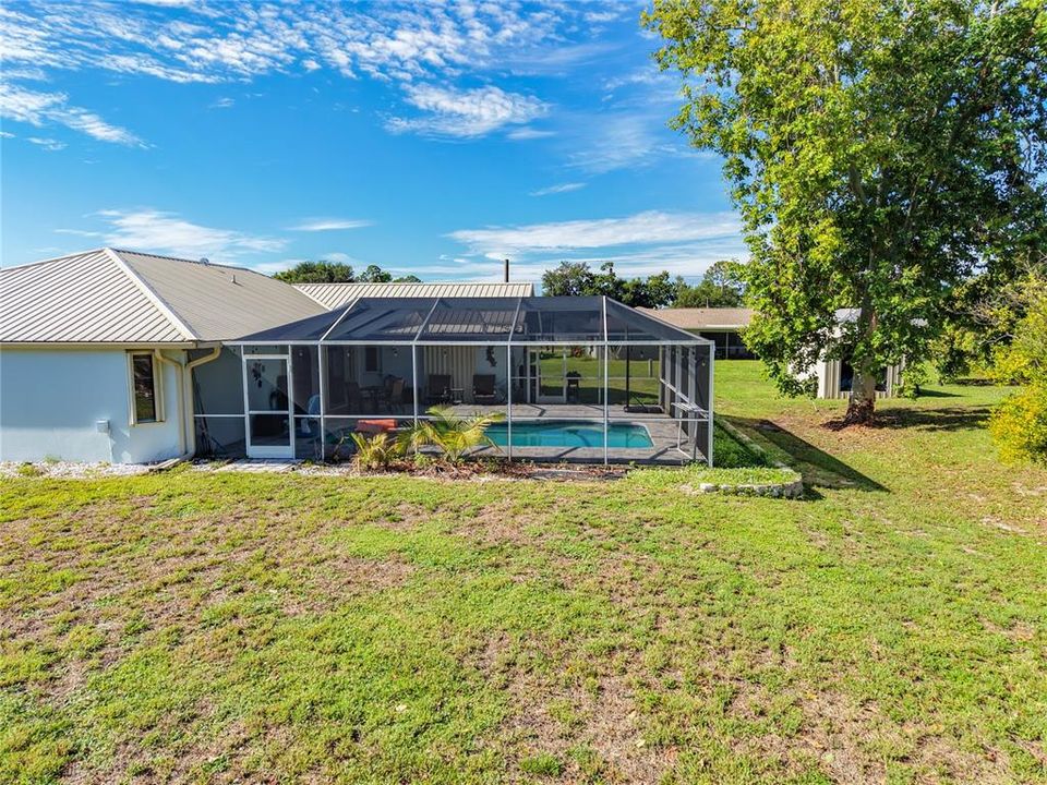 For Sale: $309,900 (3 beds, 2 baths, 1876 Square Feet)