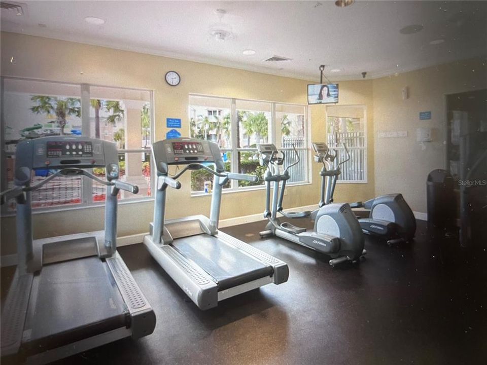 В аренду: $2,250 (3 спален, 2 ванн, 1450 Квадратных фут)