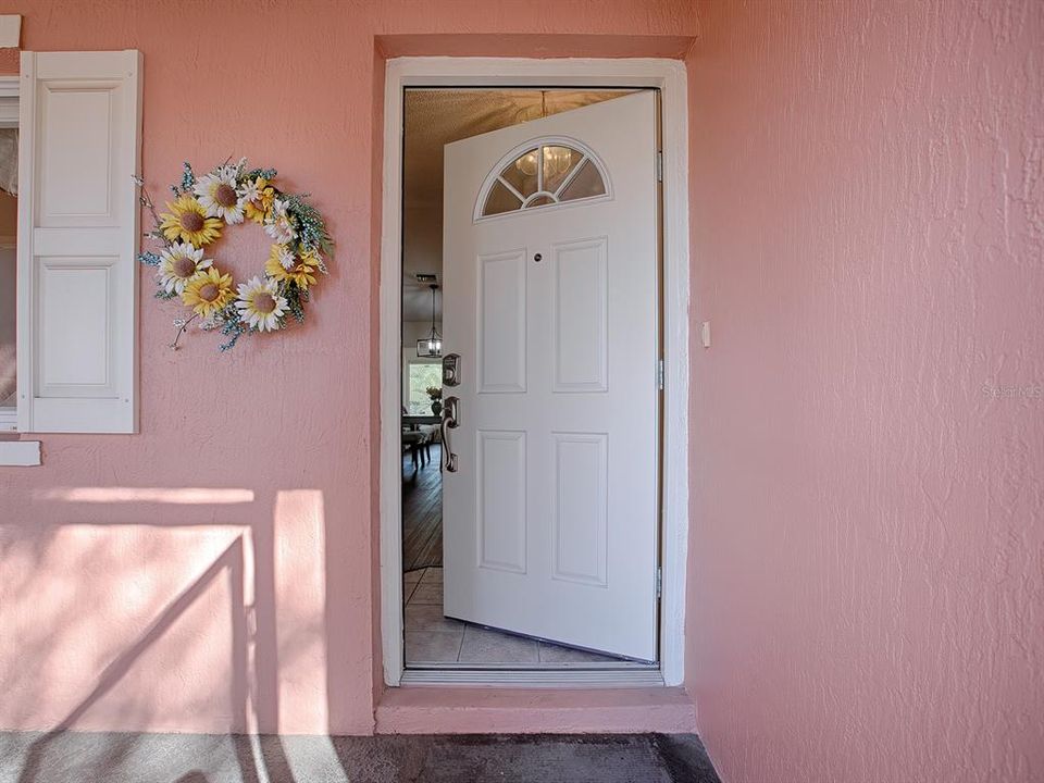 For Sale: $279,247 (3 beds, 2 baths, 1598 Square Feet)