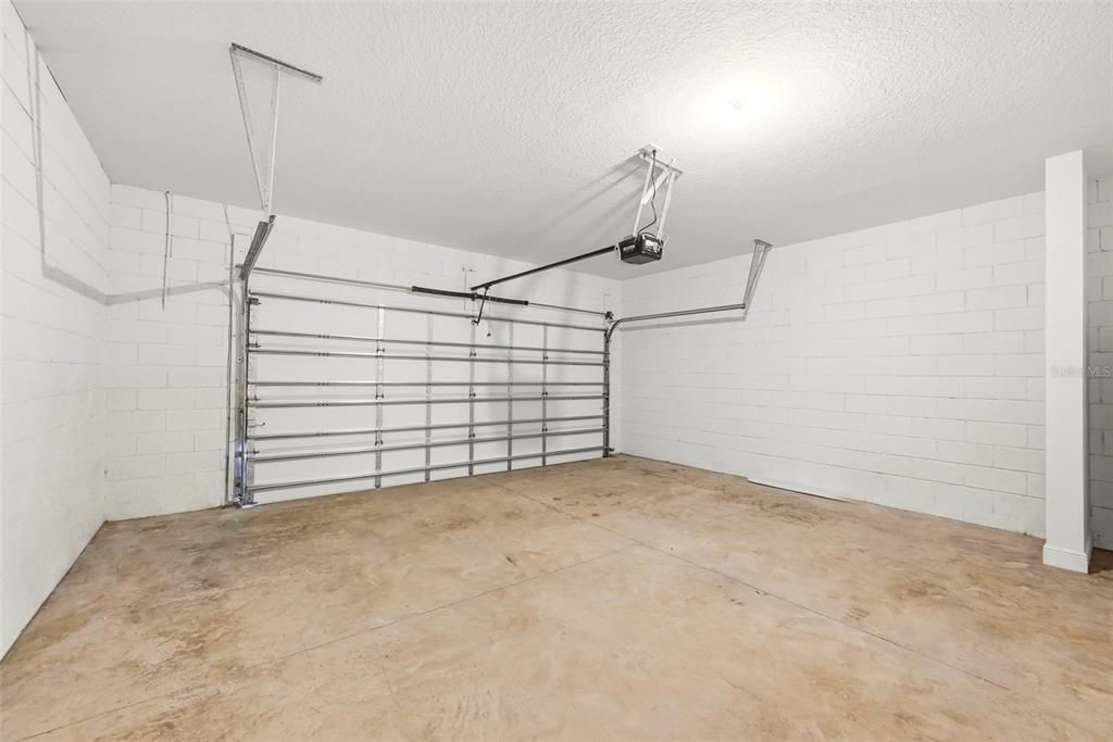 En Venta: $485,000 (4 camas, 2 baños, 2070 Pies cuadrados)