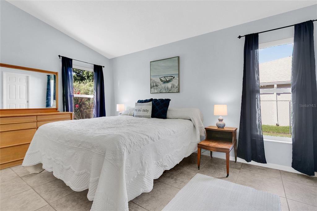 For Sale: $390,000 (3 beds, 2 baths, 1396 Square Feet)