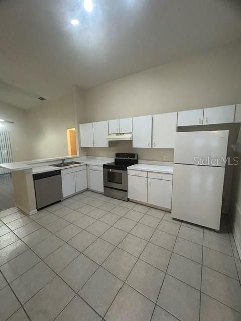 В аренду: $2,450 (3 спален, 2 ванн, 1414 Квадратных фут)