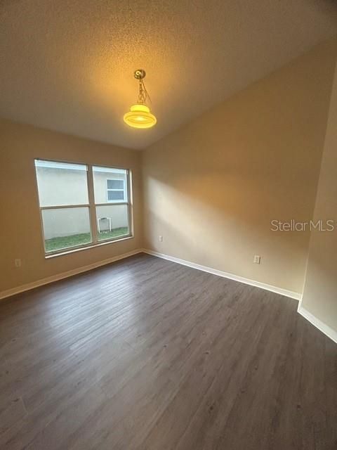 В аренду: $2,450 (3 спален, 2 ванн, 1414 Квадратных фут)