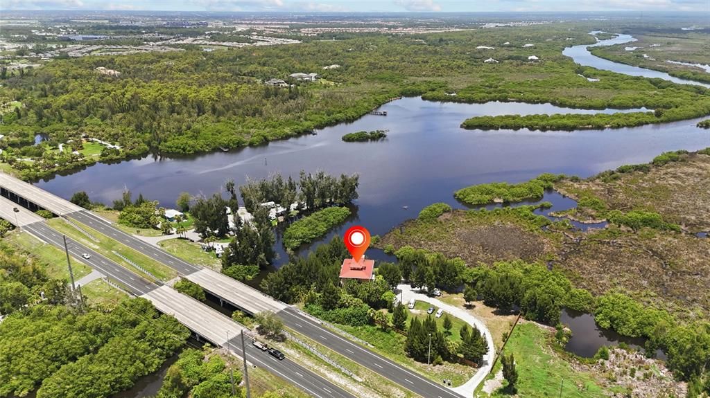En Venta: $999,000 (3 camas, 3 baños, 1825 Pies cuadrados)