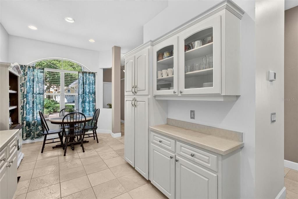 En Venta: $329,999 (3 camas, 2 baños, 1684 Pies cuadrados)
