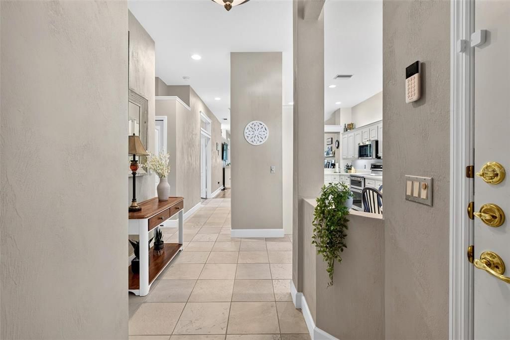 En Venta: $329,999 (3 camas, 2 baños, 1684 Pies cuadrados)