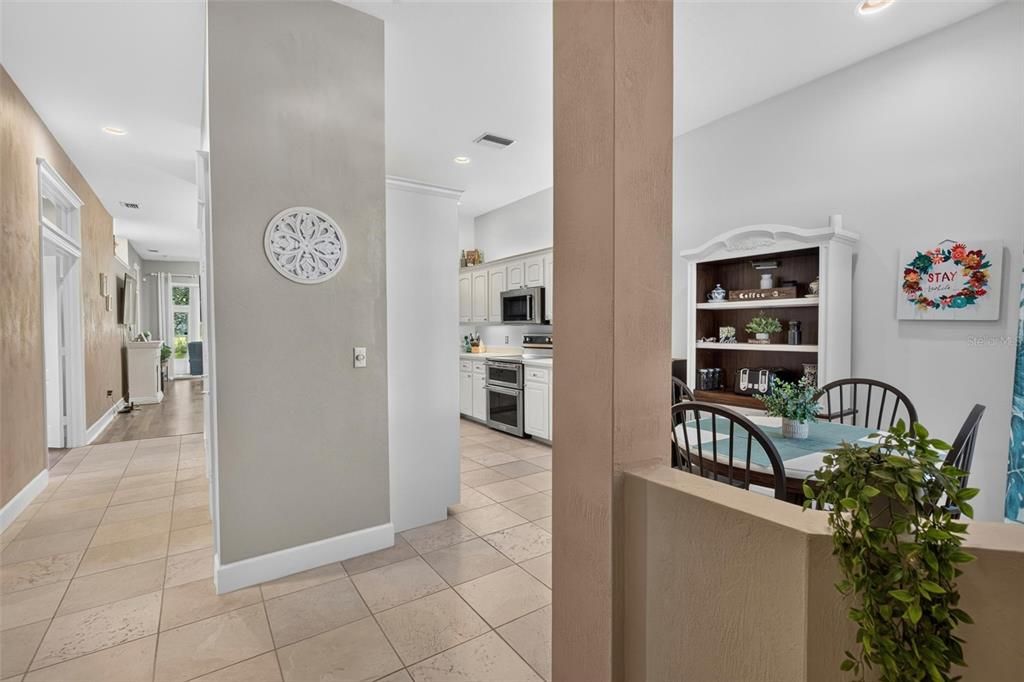 En Venta: $329,999 (3 camas, 2 baños, 1684 Pies cuadrados)