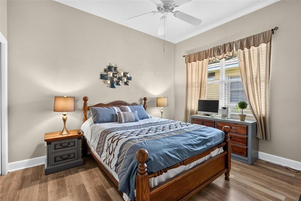 En Venta: $329,999 (3 camas, 2 baños, 1684 Pies cuadrados)