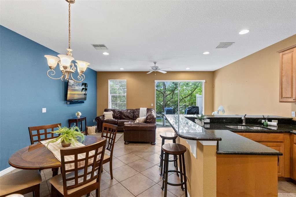 En Venta: $350,000 (3 camas, 2 baños, 1502 Pies cuadrados)