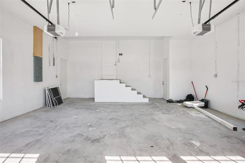 En Venta: $2,495,000 (4 camas, 3 baños, 3850 Pies cuadrados)