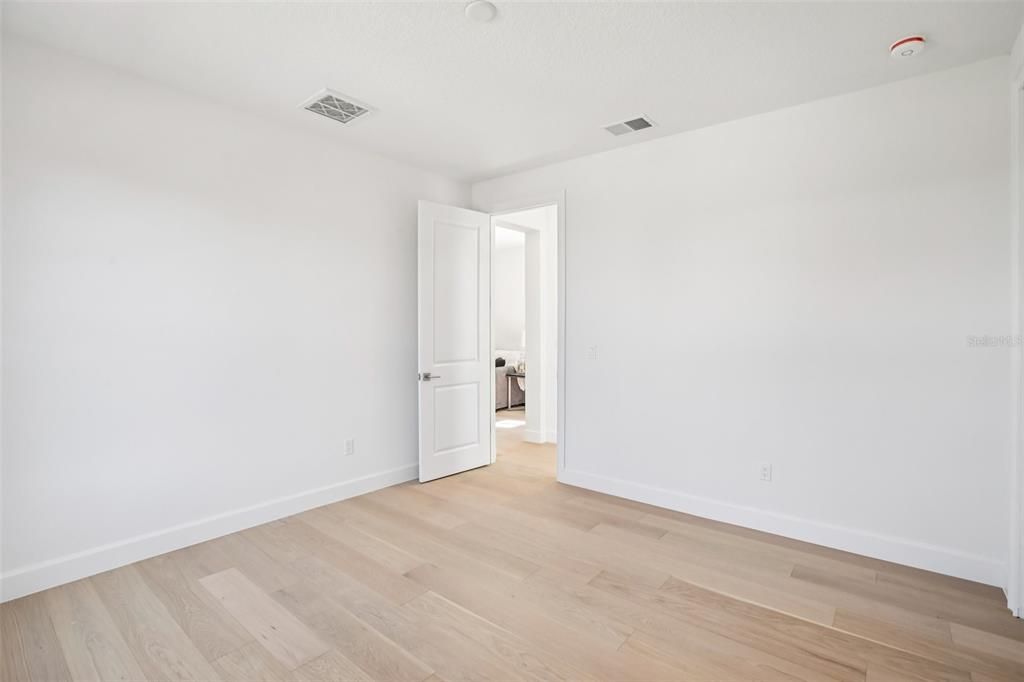 En Venta: $2,495,000 (4 camas, 3 baños, 3850 Pies cuadrados)