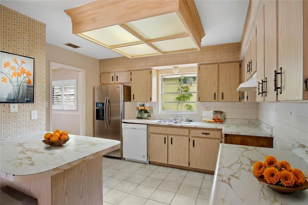 En Venta: $380,000 (3 camas, 2 baños, 1664 Pies cuadrados)