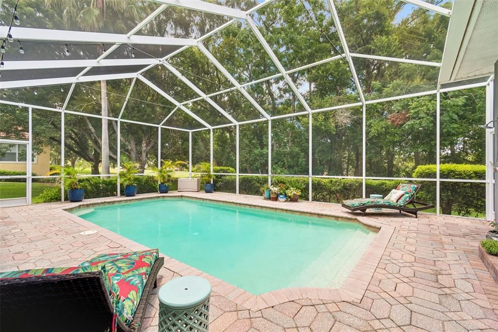 En Venta: $1,190,000 (6 camas, 4 baños, 4337 Pies cuadrados)