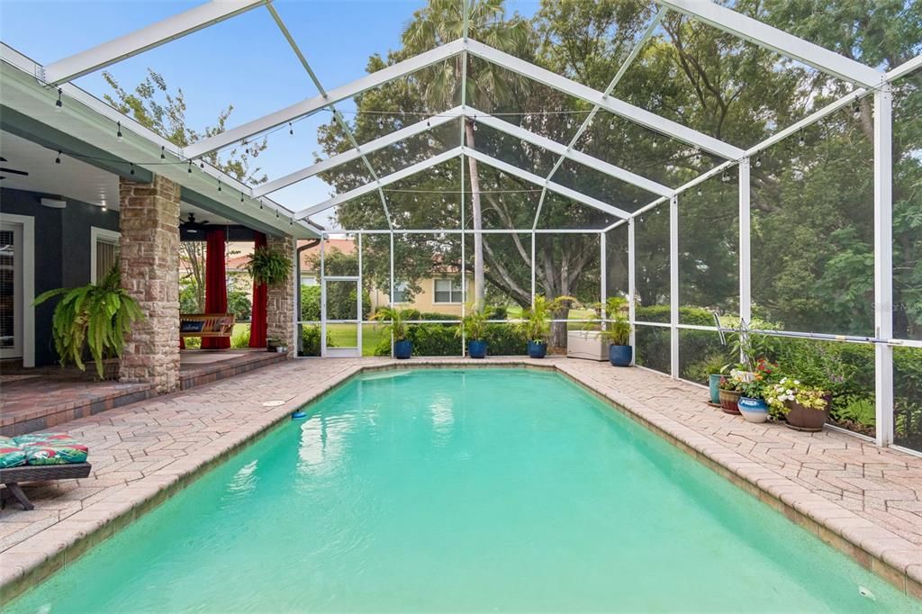 En Venta: $1,190,000 (6 camas, 4 baños, 4337 Pies cuadrados)