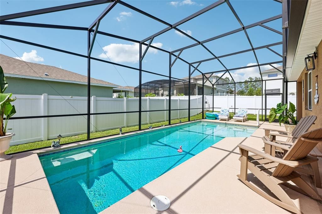 For Sale: $399,000 (3 beds, 2 baths, 1725 Square Feet)