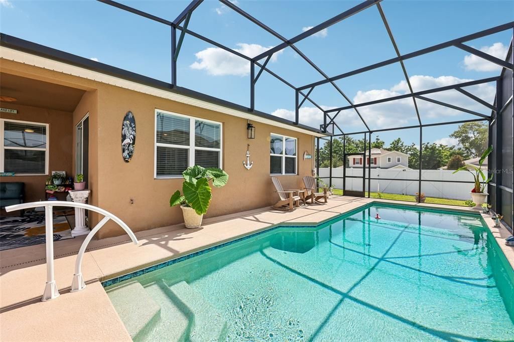 For Sale: $399,000 (3 beds, 2 baths, 1725 Square Feet)