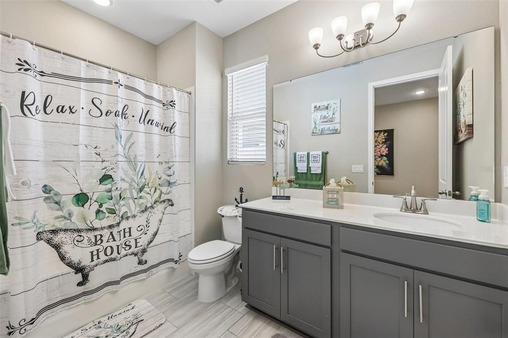 For Sale: $399,000 (3 beds, 2 baths, 1725 Square Feet)