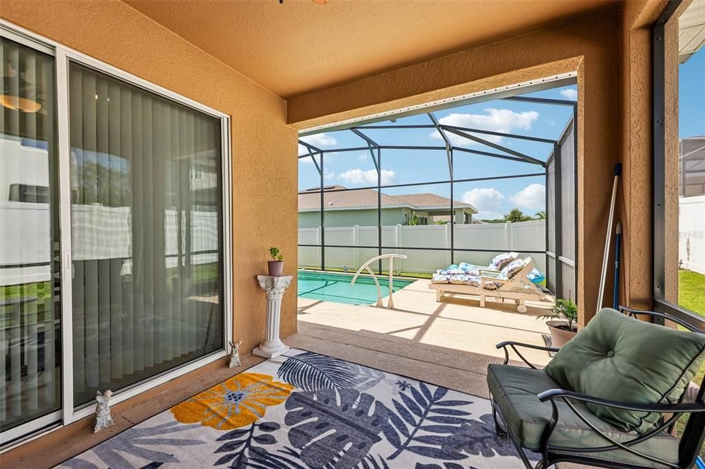 For Sale: $399,000 (3 beds, 2 baths, 1725 Square Feet)
