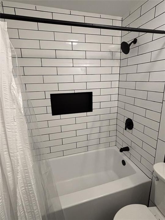 На продажу: $499,999 (3 спален, 2 ванн, 1327 Квадратных фут)