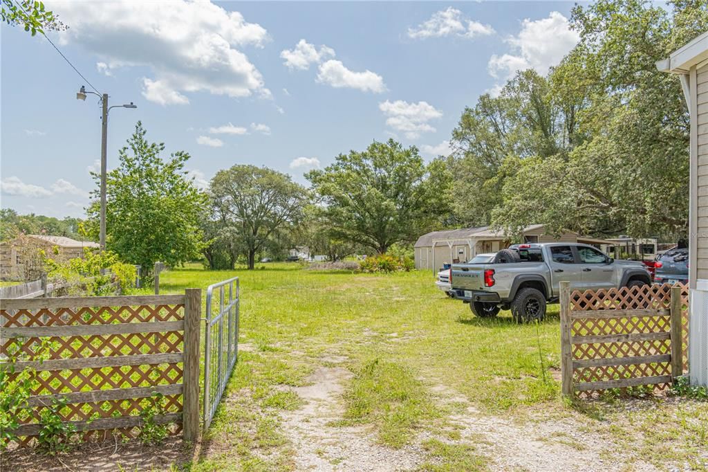 For Sale: $345,000 (4 beds, 3 baths, 2356 Square Feet)