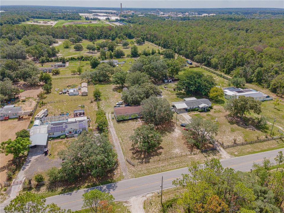 For Sale: $345,000 (4 beds, 3 baths, 2356 Square Feet)