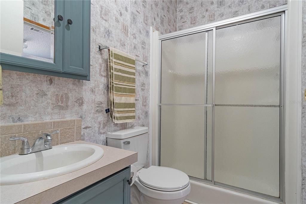 For Sale: $345,000 (4 beds, 3 baths, 2356 Square Feet)
