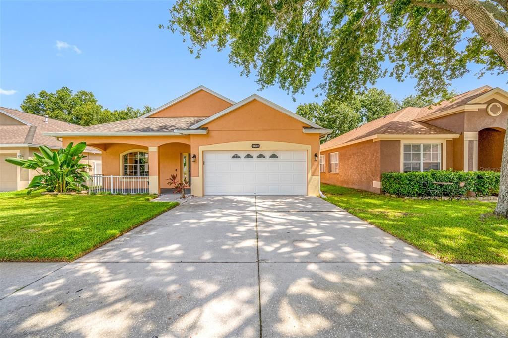 For Sale: $385,000 (3 beds, 2 baths, 1654 Square Feet)