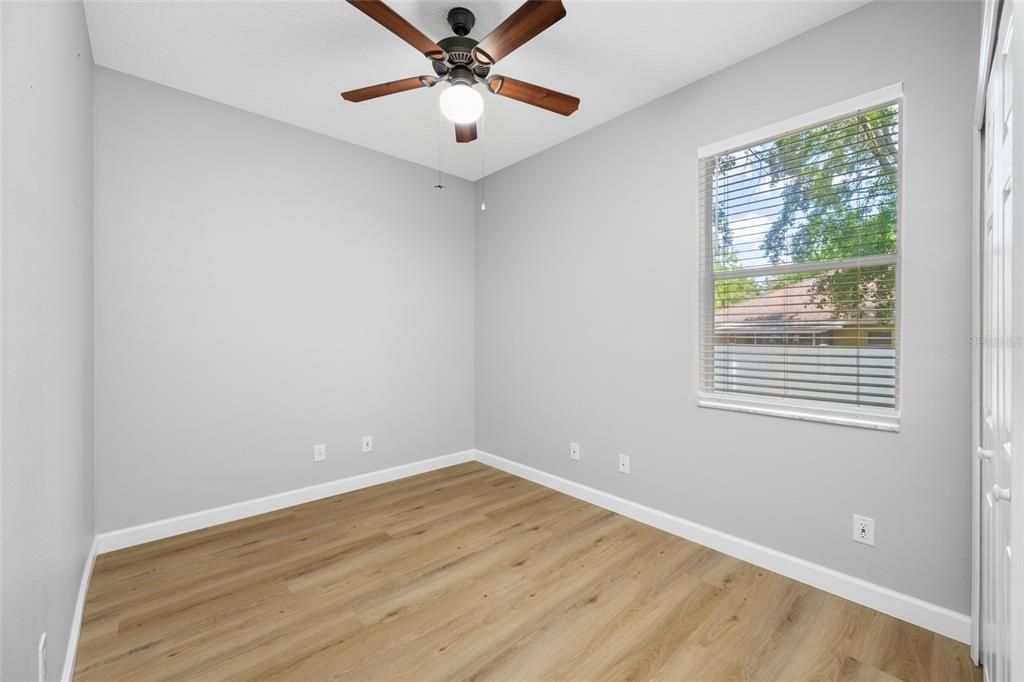 For Sale: $385,000 (3 beds, 2 baths, 1654 Square Feet)