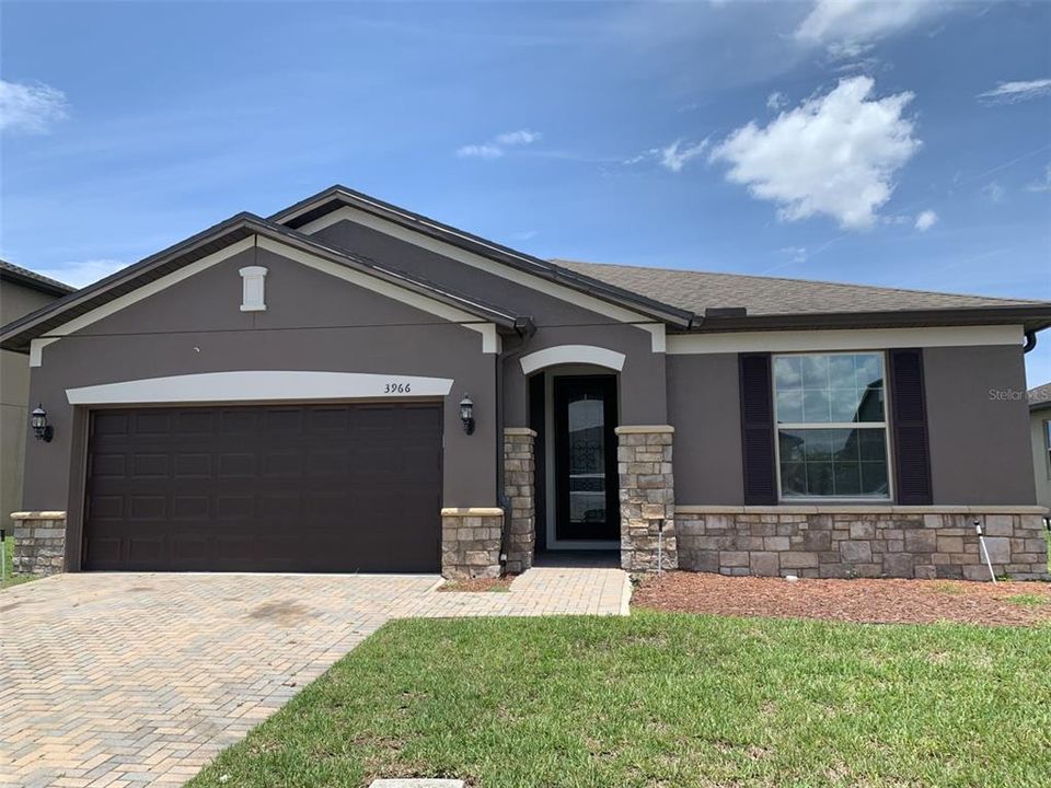 For Sale: $389,900 (3 beds, 2 baths, 2144 Square Feet)