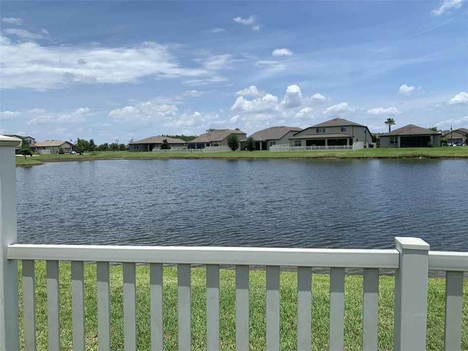 For Sale: $389,900 (3 beds, 2 baths, 2144 Square Feet)