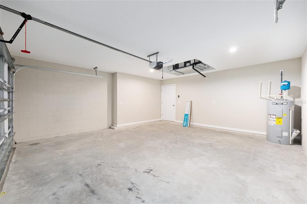 На продажу: $269,900 (3 спален, 2 ванн, 1371 Квадратных фут)