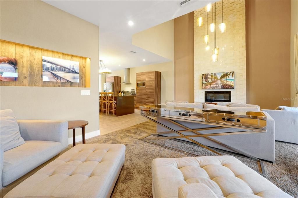 На продажу: $469,900 (3 спален, 3 ванн, 2195 Квадратных фут)