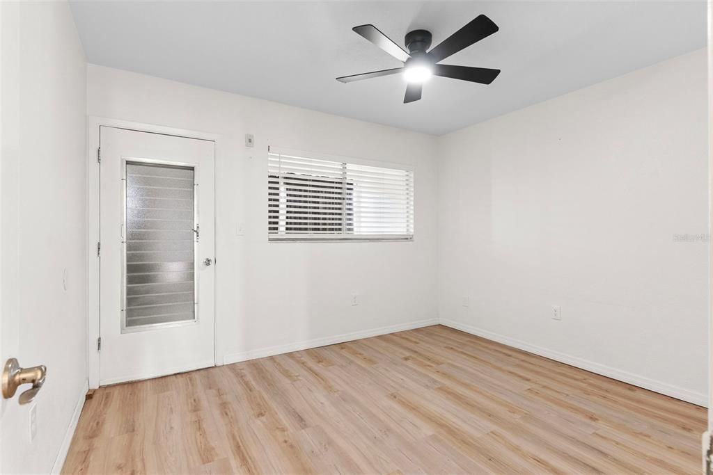 En Venta: $125,000 (2 camas, 1 baños, 874 Pies cuadrados)