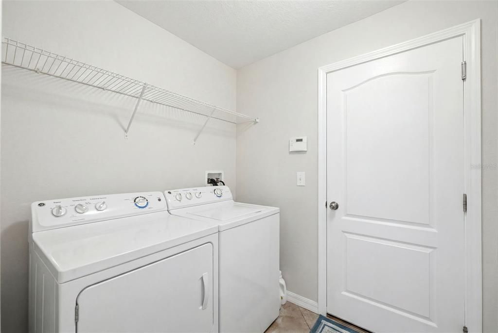 En Venta: $339,900 (3 camas, 2 baños, 1720 Pies cuadrados)