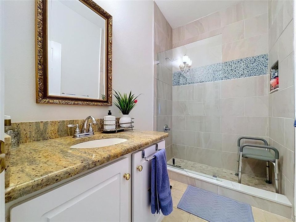 En Venta: $419,500 (3 camas, 2 baños, 1731 Pies cuadrados)