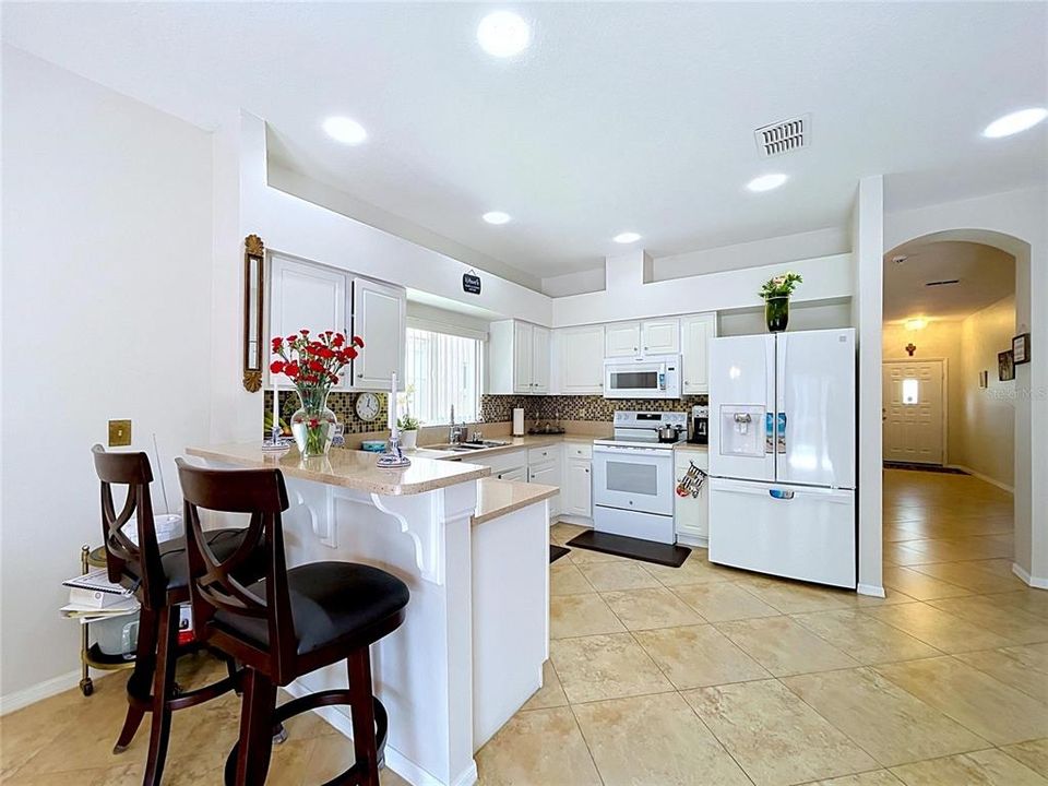 En Venta: $419,500 (3 camas, 2 baños, 1731 Pies cuadrados)