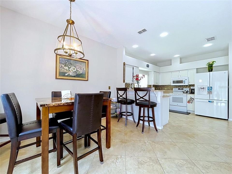 En Venta: $419,500 (3 camas, 2 baños, 1731 Pies cuadrados)