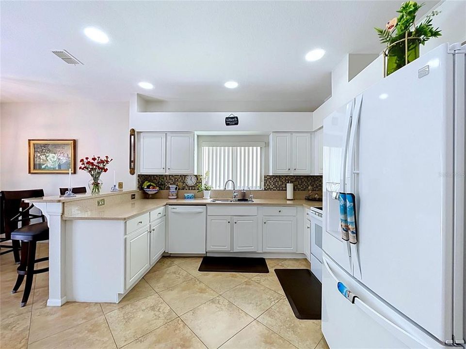 En Venta: $419,500 (3 camas, 2 baños, 1731 Pies cuadrados)