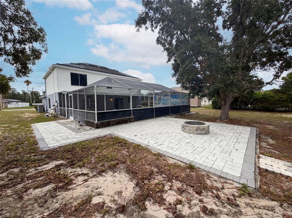 En Venta: $365,000 (4 camas, 2 baños, 2142 Pies cuadrados)