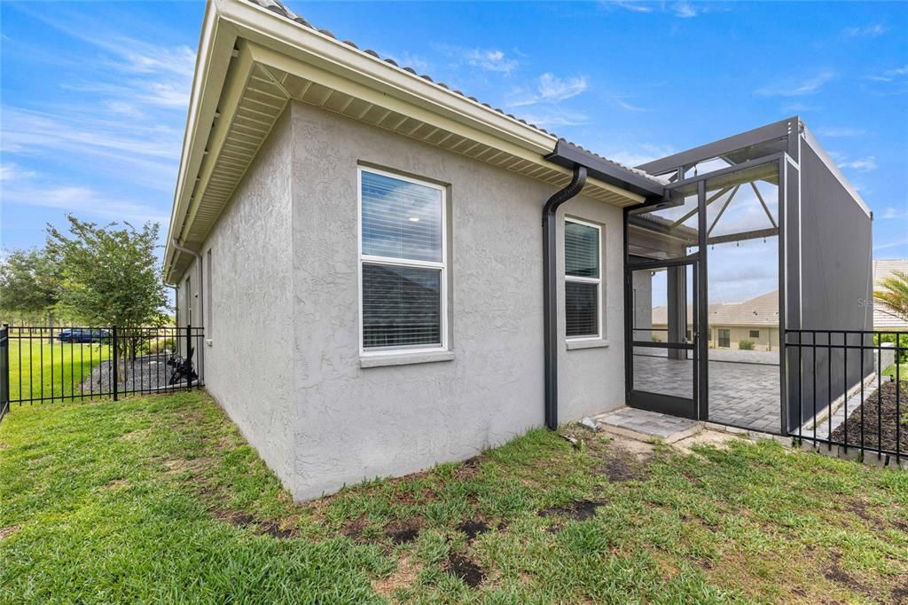 En Venta: $990,000 (3 camas, 3 baños, 2602 Pies cuadrados)