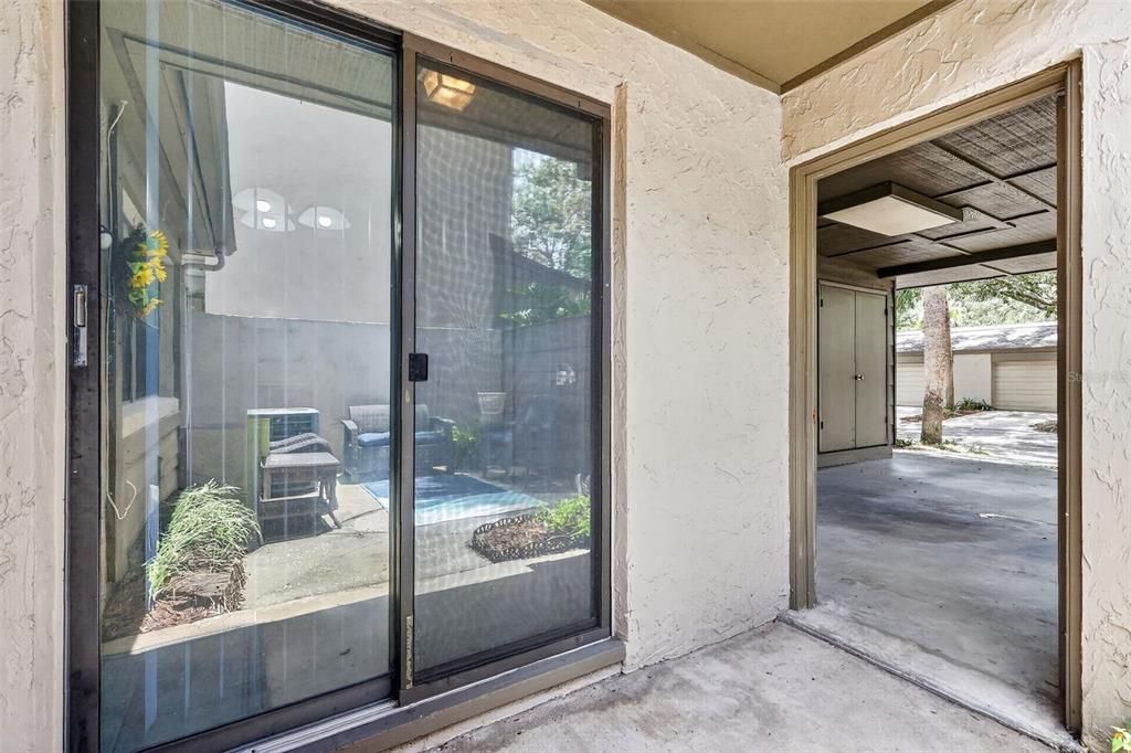 En Venta: $290,000 (2 camas, 2 baños, 1296 Pies cuadrados)