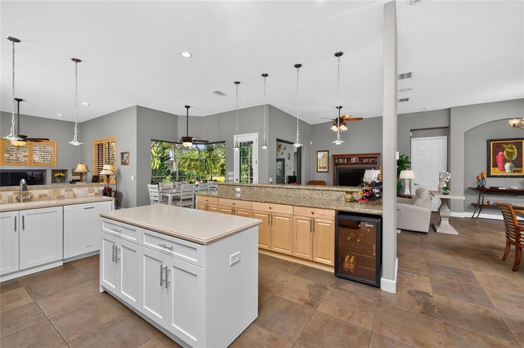 For Sale: $625,000 (3 beds, 2 baths, 2339 Square Feet)