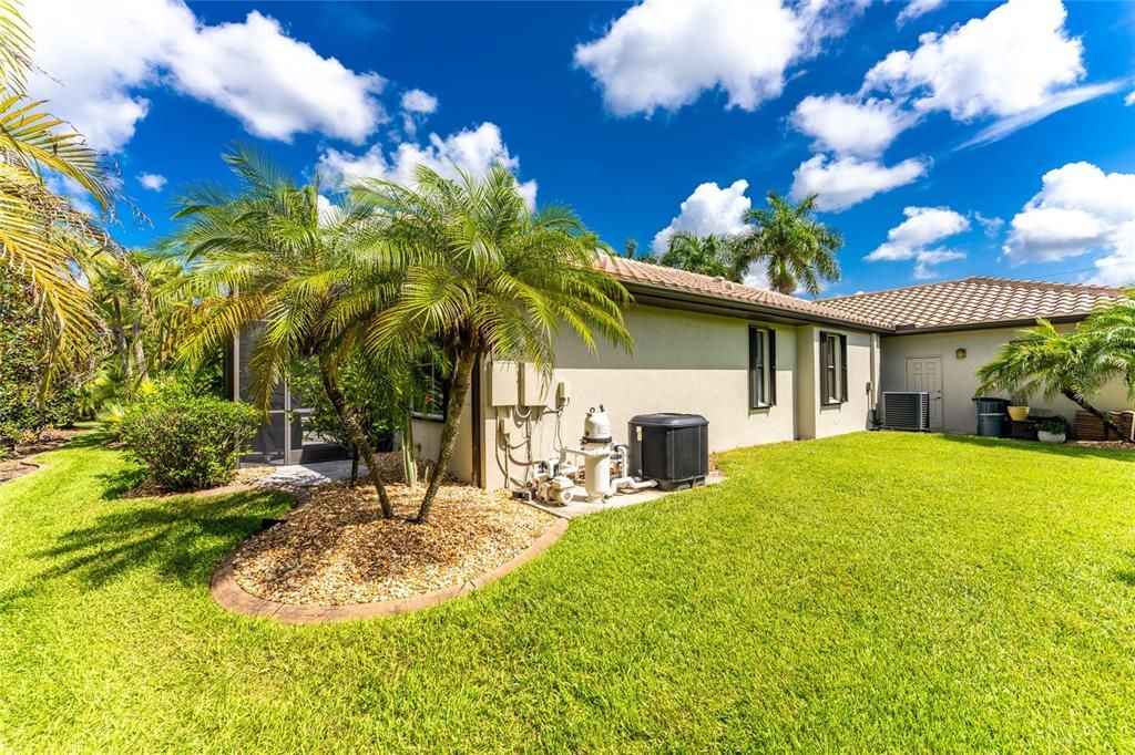 For Sale: $625,000 (3 beds, 2 baths, 2339 Square Feet)