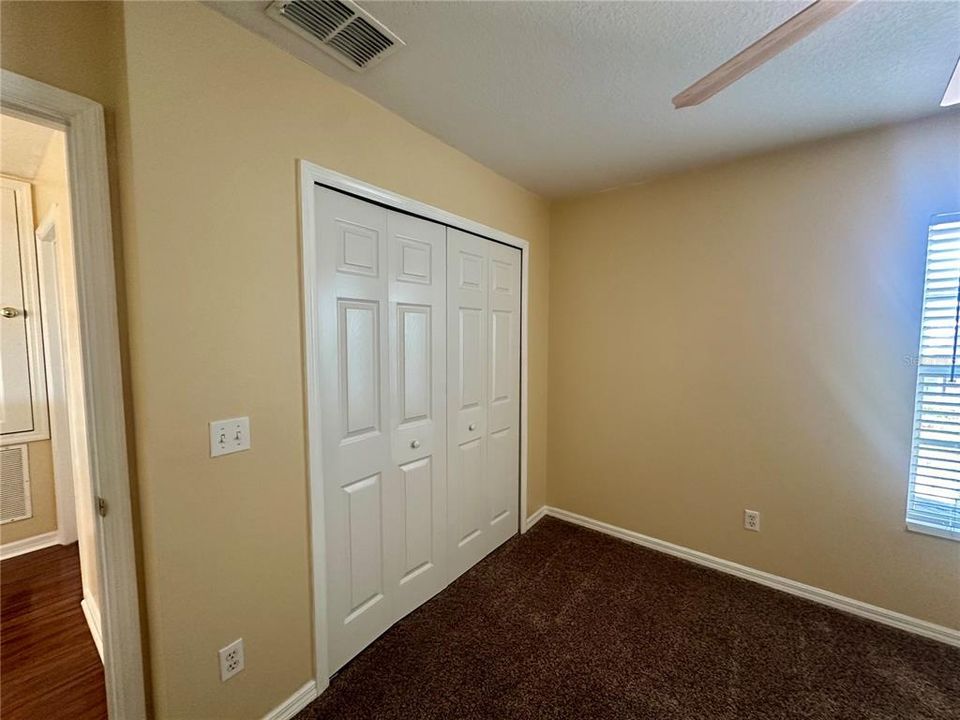 For Rent: $2,400 (3 beds, 2 baths, 1721 Square Feet)