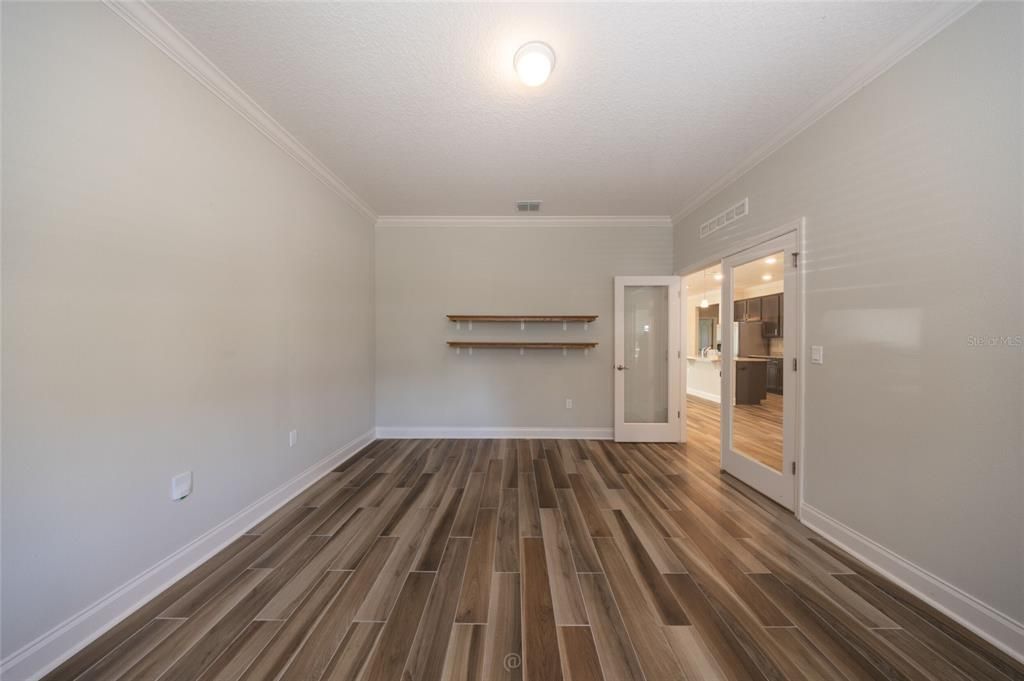 For Sale: $389,000 (3 beds, 2 baths, 2066 Square Feet)